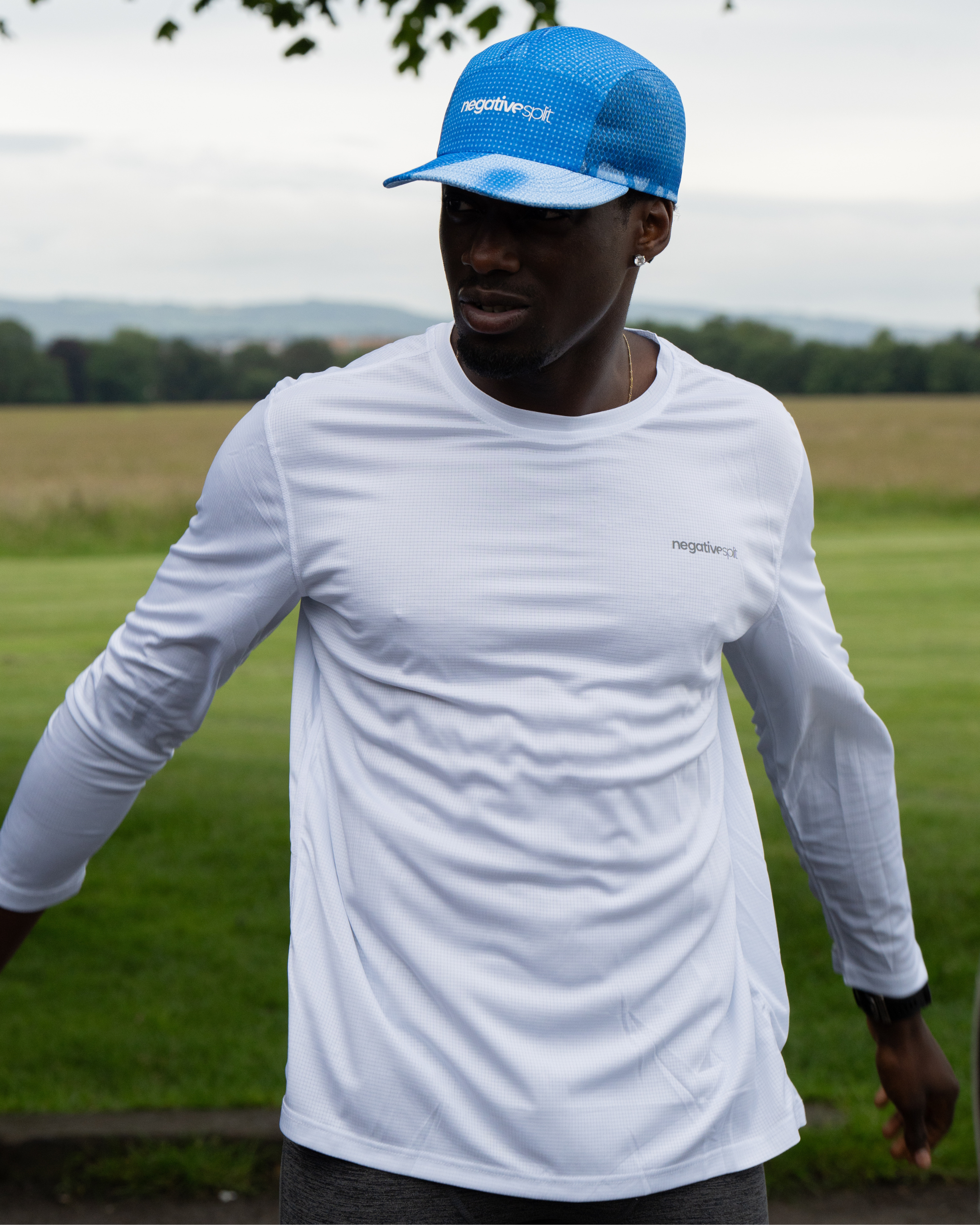 Essential Long Sleeve T-Shirt