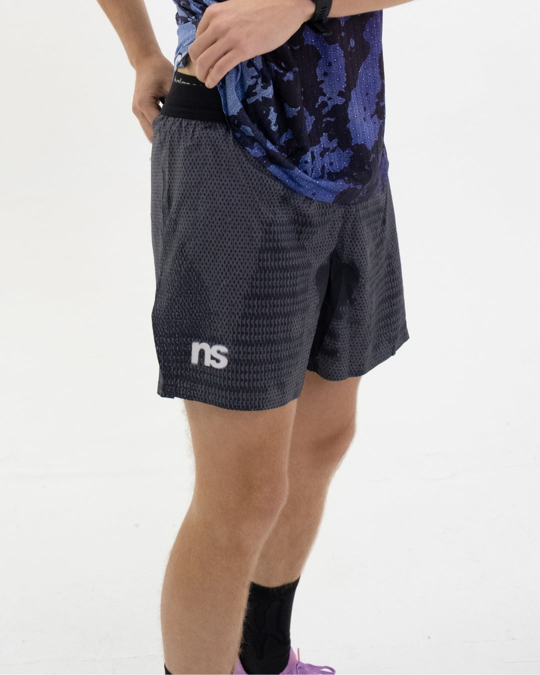 Graphite 5” Shorts