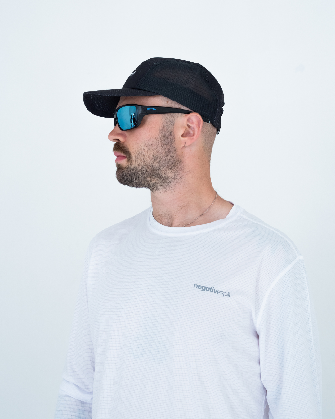 Essential Long Sleeve T-Shirt