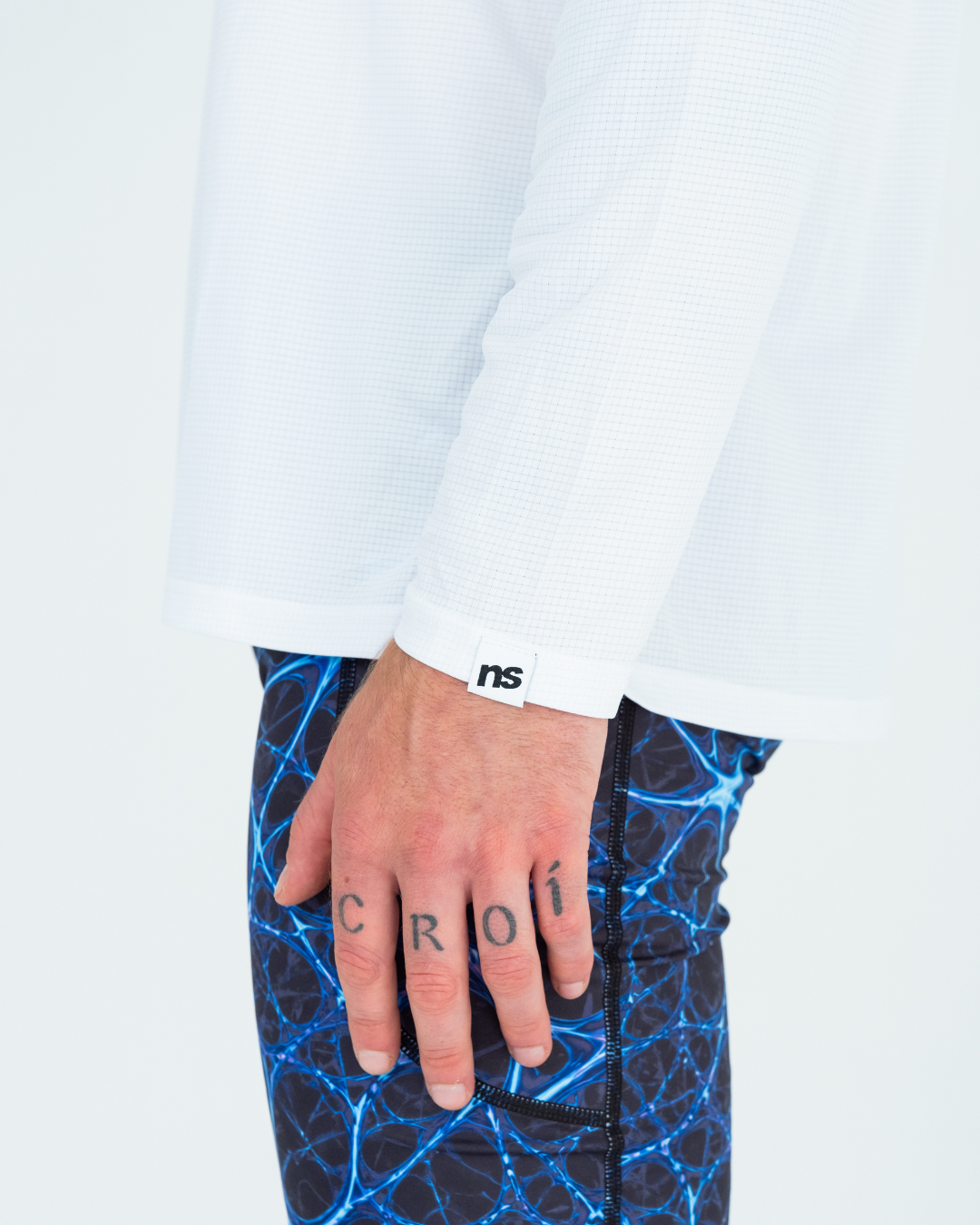 Essential Long Sleeve T-Shirt